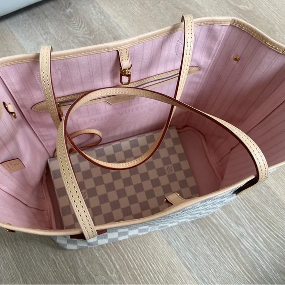 Authentic Louis Vuitton Neverfull MM Azur Rose Ballerine Tote Bag - Picture 6 of 9